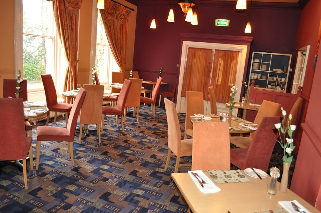 Healds Hall Hotel Cleckheaton Restaurant photo